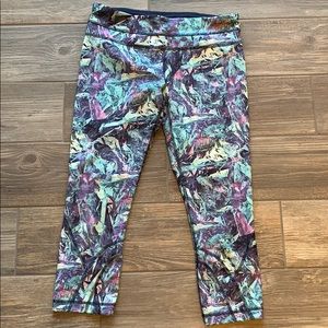 Lululemon Run Inspire Crop 8